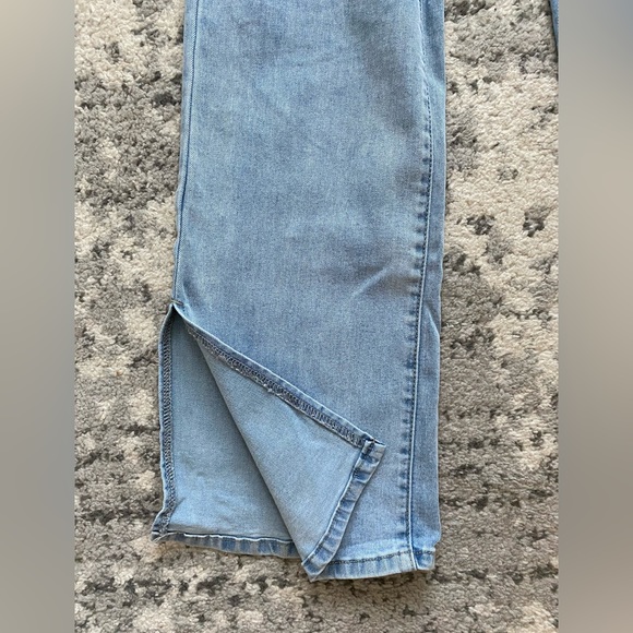 High Waisted Stretch Flare Jeans with Slit - Picture 4 of 4